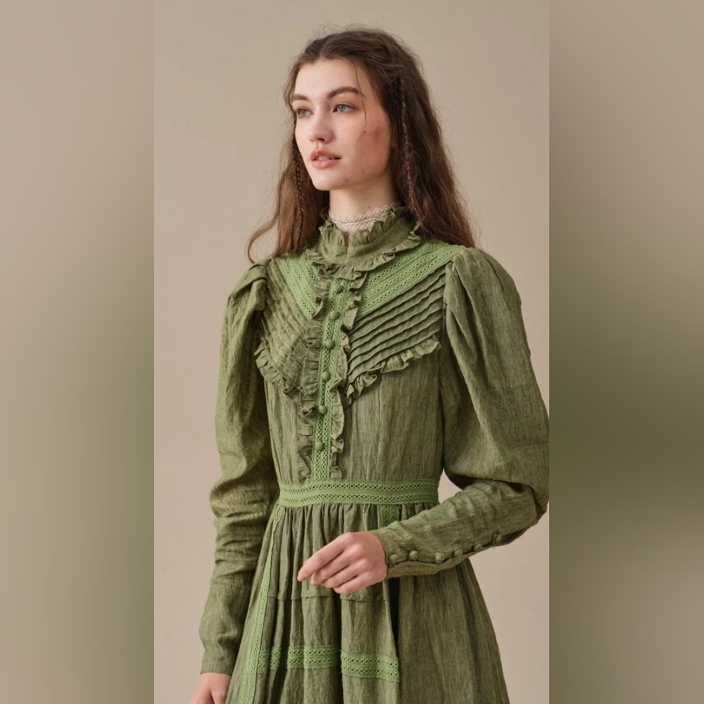 MARY 18 | VINTAGE LINEN DRESS GOWN ~ Gorgeous!